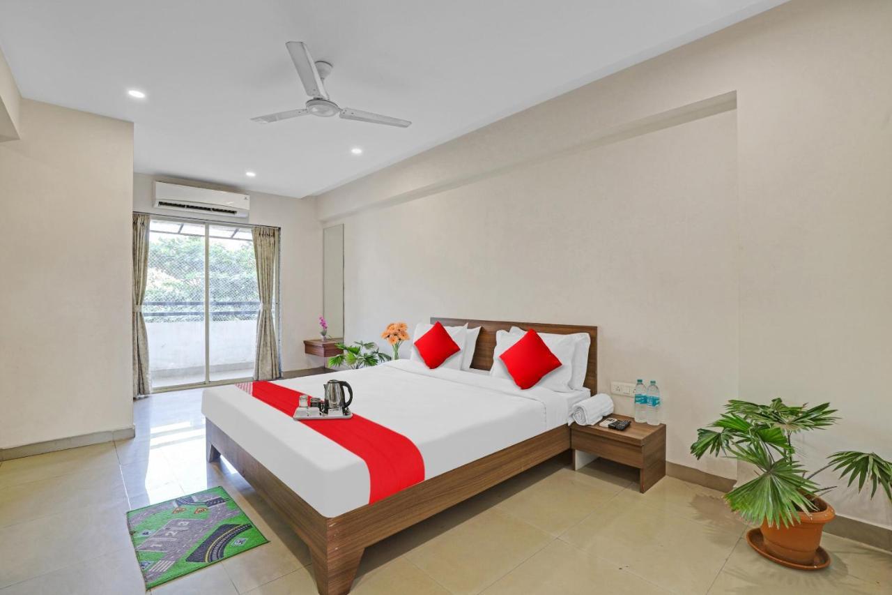 Oyo Flagship Hotel Residency Silvassa Dış mekan fotoğraf